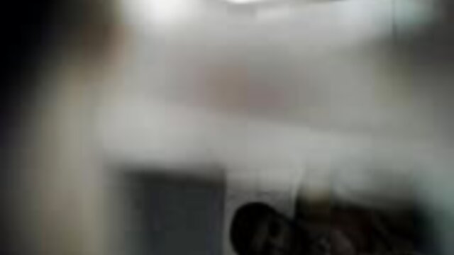 బూటిలిషియస్ గర్ల్లీ బెట్టీ సెయింట్ ముగ్గురిలో క్రూరంగా ఇబ్బందిపడుతుంది telugu సెక్స్ com